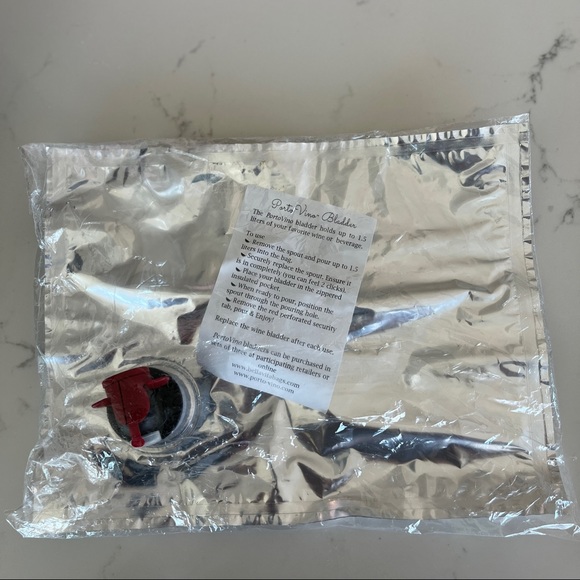 Porto Vino Wine Purse NWOT - Picture 13 of 13